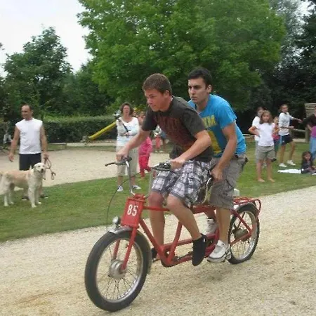 4 Etoiles - Piscine - Ccb0bif * Apremont (Vendee)