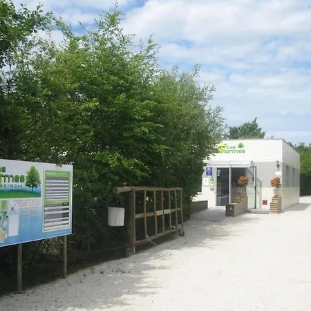 Parque de Campismo 4 Etoiles - Piscine - Ccb0bif Apremont (Vendee)