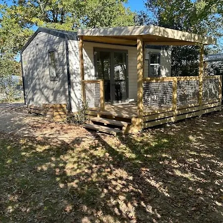 Zecamping 4 étoiles Animaux Acceptés Bain à Remous Sauna Et Solarium Camping Apremont (Vendee)