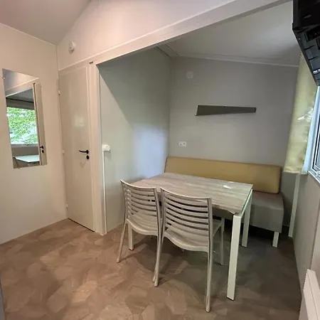 Zecamping 4 Animaux Acceptes Bain A Remous Sauna Et Solarium *