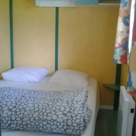 Camping Zecamping 4 étoiles Animaux Acceptés Bain à Remous Sauna Et Solarium Apremont (Vendee)