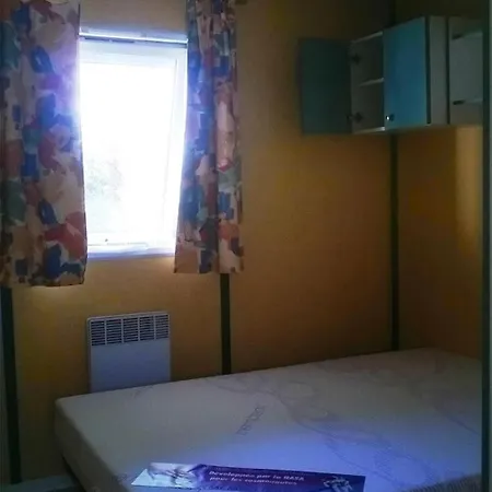 4 Etoiles - Piscine - Ccb0bif *