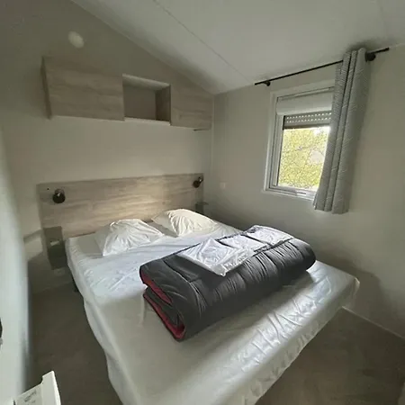 Zecamping 4 étoiles Animaux Acceptés Bain à Remous Sauna Et Solarium *