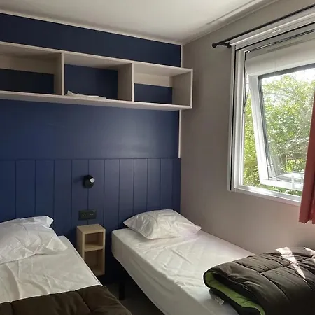 Zecamping 4 étoiles Animaux Acceptés Bain à Remous Sauna Et Solarium Apremont (Vendee)