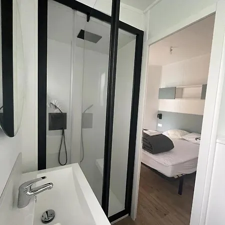 Zecamping 4 Etoiles Animaux Acceptes Bain A Remous Sauna Et Solarium Camping