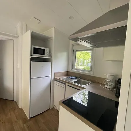 Camping Zecamping 4 étoiles Animaux Acceptés Bain à Remous Sauna Et Solarium Apremont (Vendee)