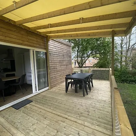 Zecamping 4 étoiles Animaux Acceptés Bain à Remous Sauna Et Solarium Apremont (Vendee)