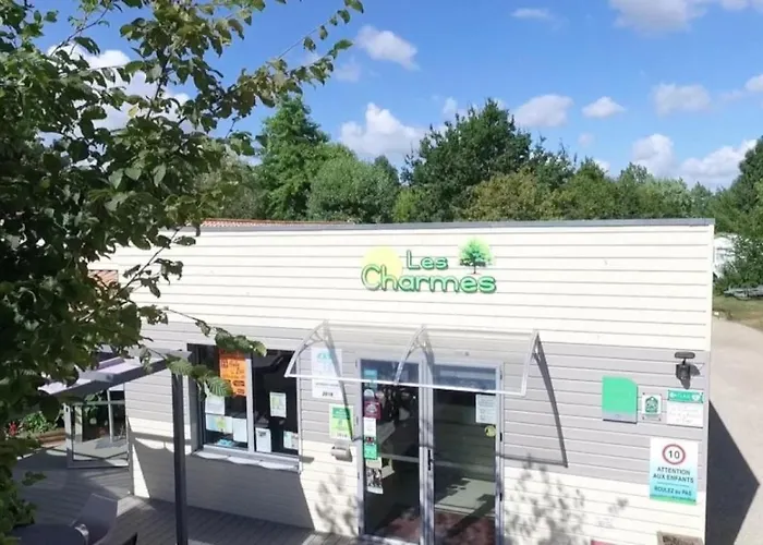 Camping 4 Etoiles - Piscine - Ccb0bif