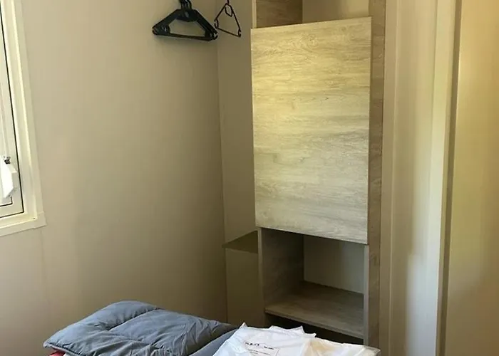 Zecamping 4 Animaux Acceptes Bain A Remous Sauna Et Solarium אתר קמפינג *