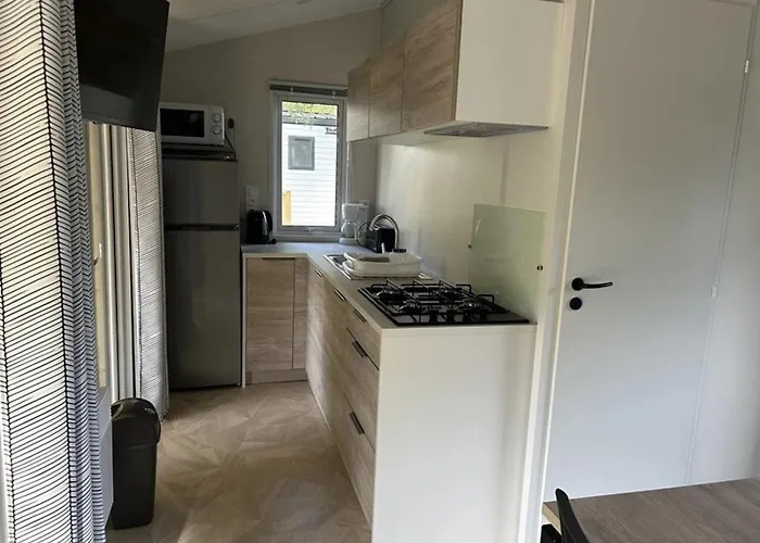 אתר קמפינג Zecamping 4 Animaux Acceptes Bain A Remous Sauna Et Solarium Apremont (Vendee)