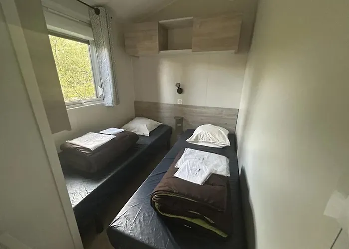 אתר קמפינג Zecamping 4 Animaux Acceptes Bain A Remous Sauna Et Solarium